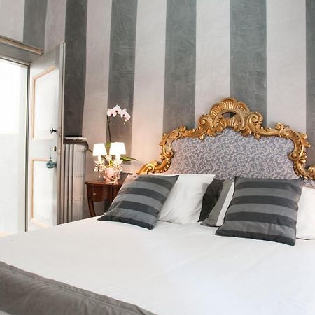 Bibi Boutique Arezzo Camere Deluxe Cartazucchero & Cioccolato Dış mekan fotoğraf